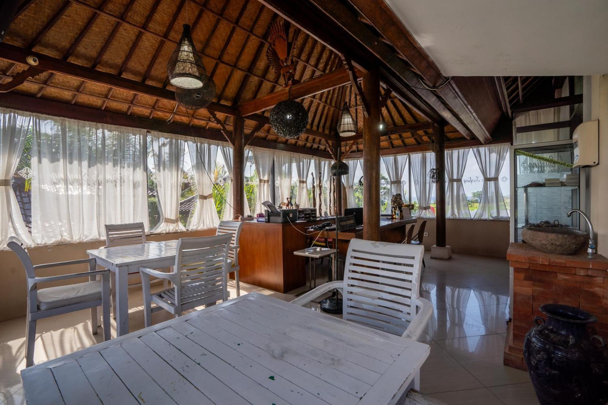 Nirmala Guest House Surf Керамас Экстерьер фото
